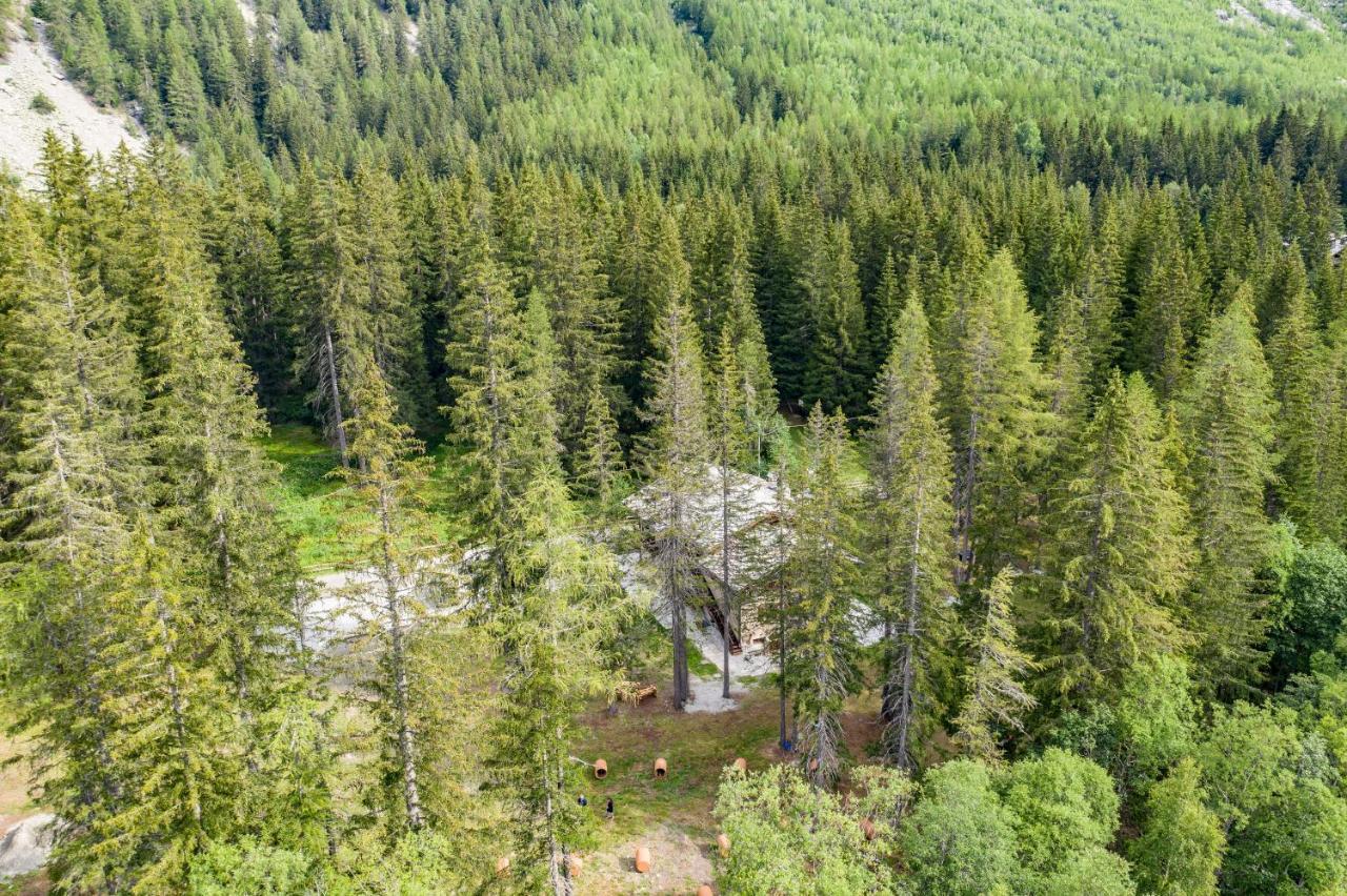 Wildhomes Wild Wolf Lodge Courmayeur Buitenkant foto