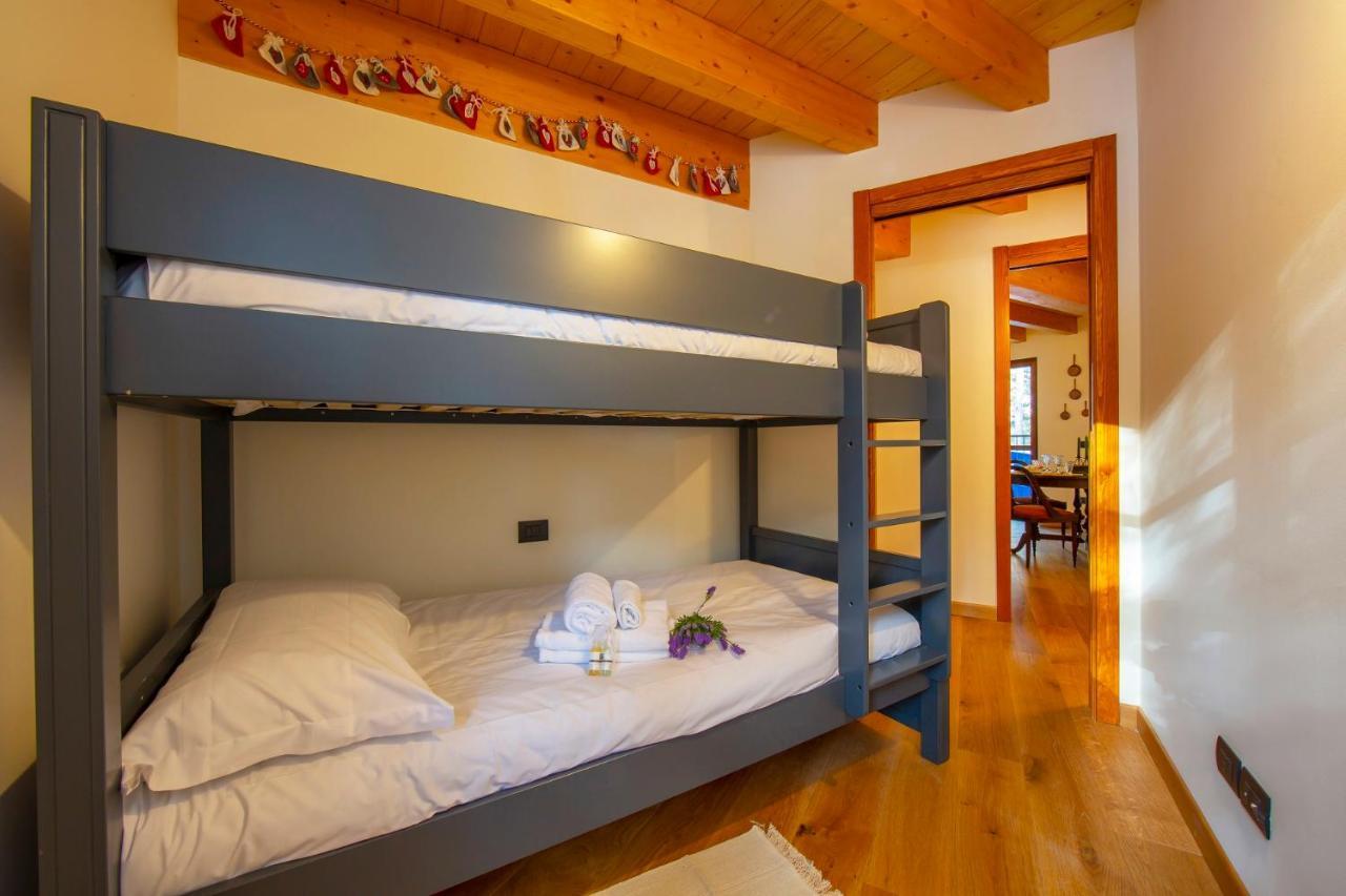 Wildhomes Wild Wolf Lodge Courmayeur Buitenkant foto