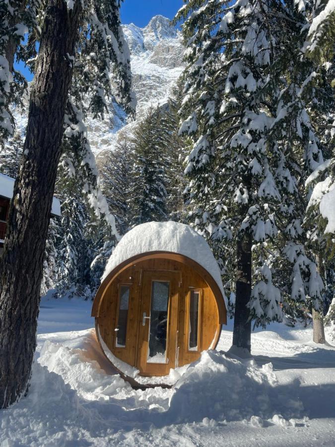 Wildhomes Wild Wolf Lodge Courmayeur Buitenkant foto