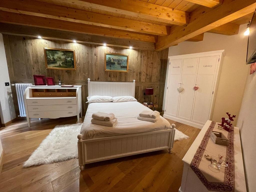 Wildhomes Wild Wolf Lodge Courmayeur Buitenkant foto