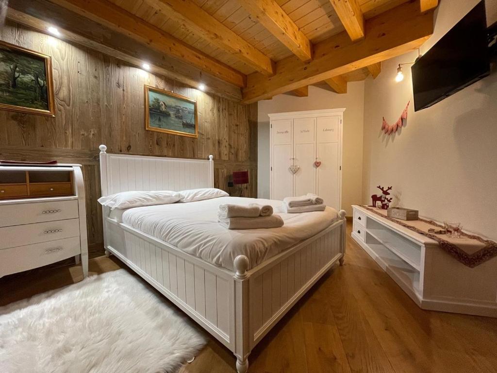 Wildhomes Wild Wolf Lodge Courmayeur Buitenkant foto